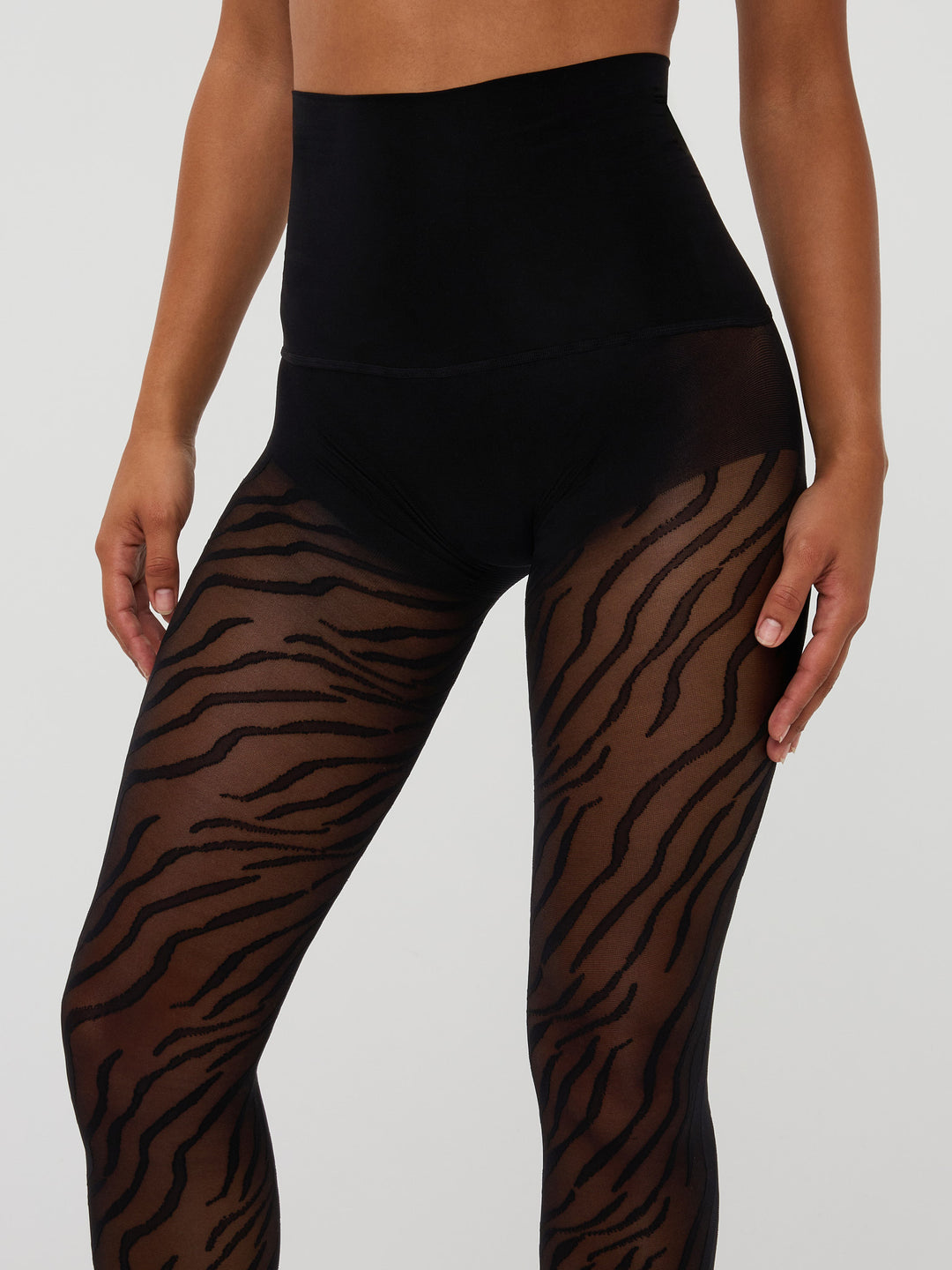 Zebra | Black
