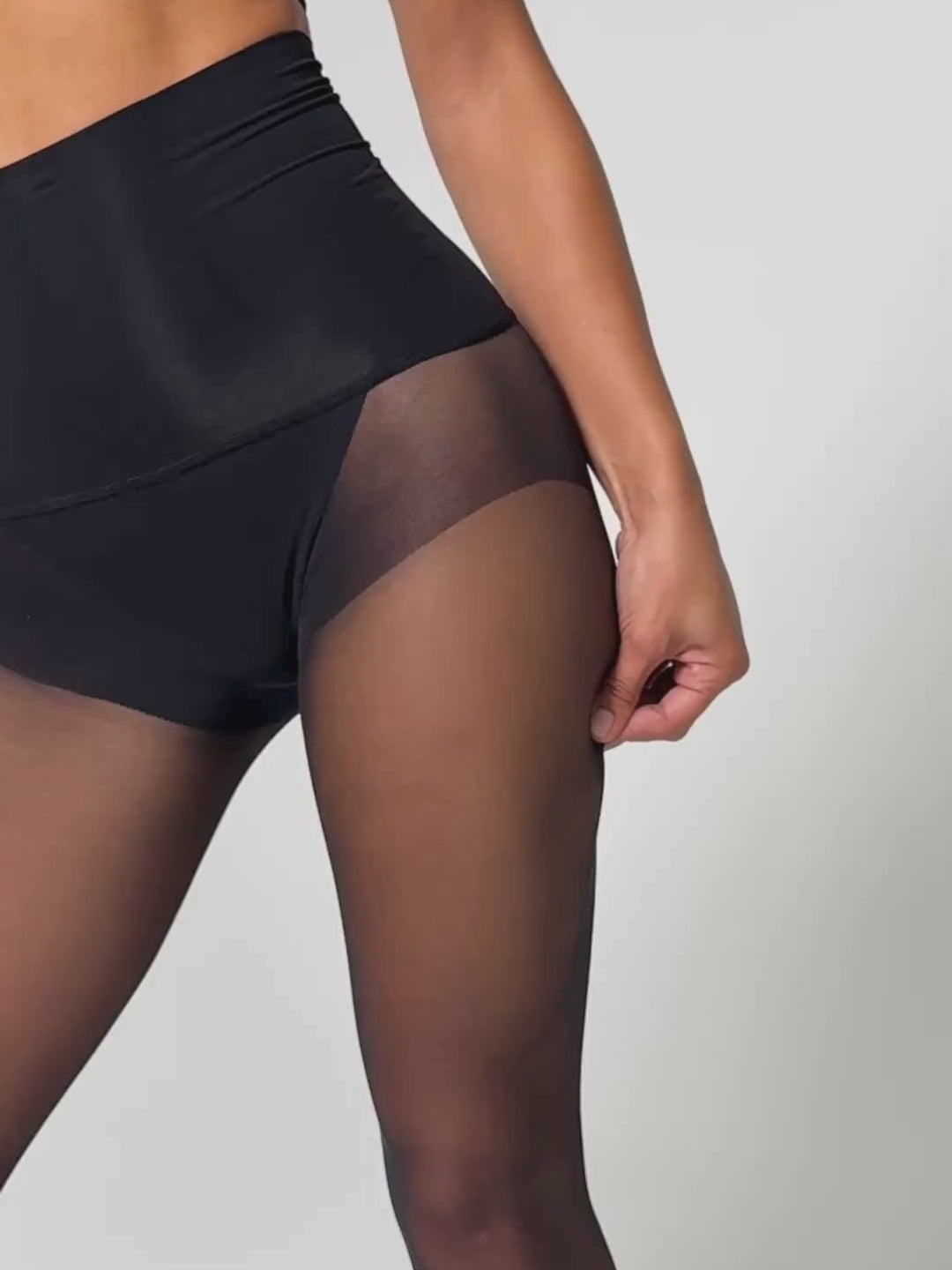 The Classic 15 | Black