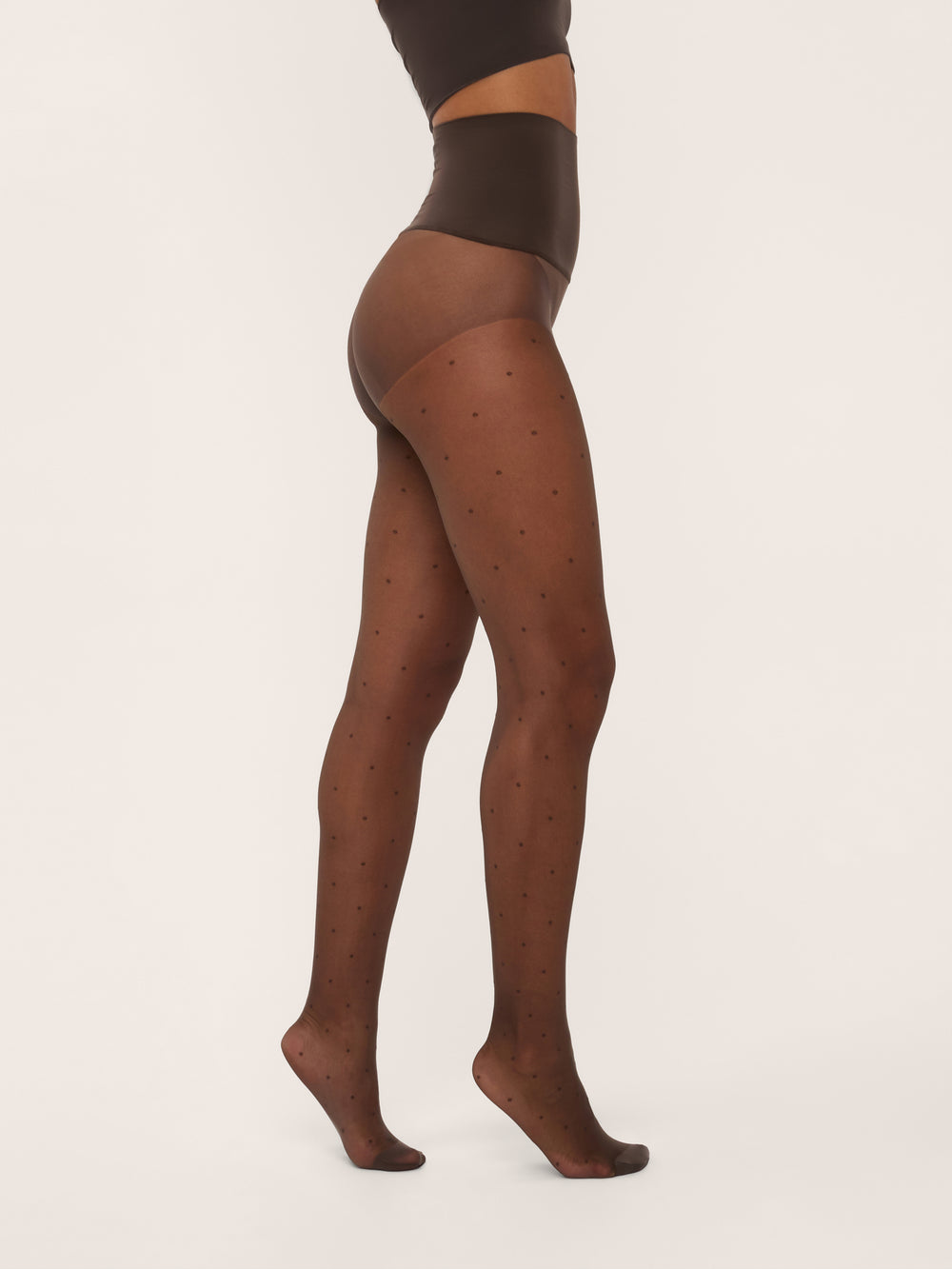 Bruine transparante panty met bruine stippen van So Tight
