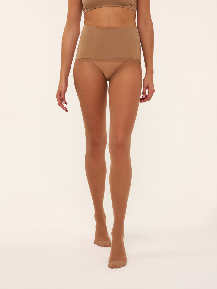 Huidkleurige panty van So Tight 