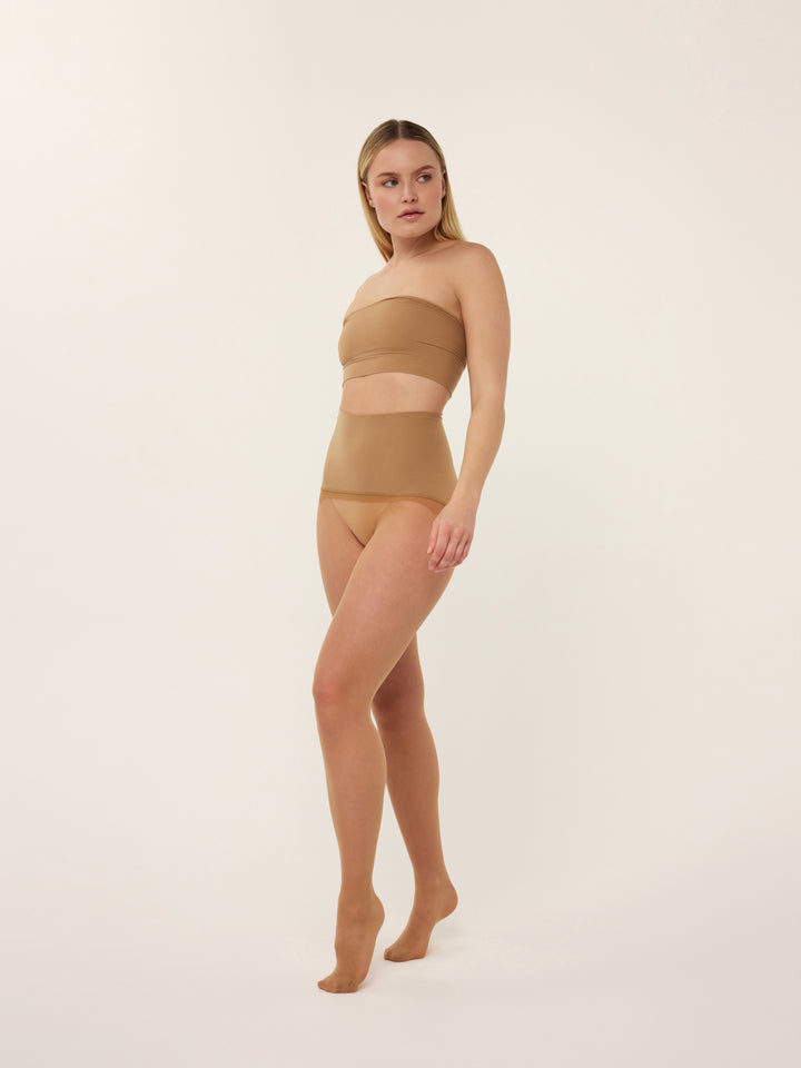 Beige Invisible panty met natuurlijke uitstraling van So Tight