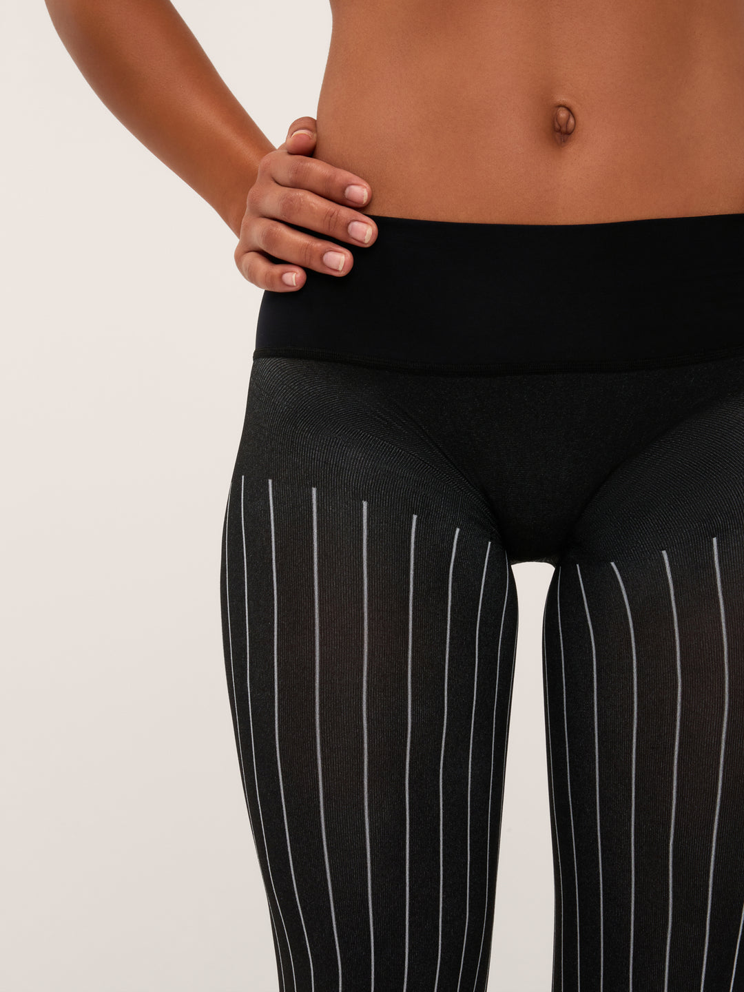 Zwarte Pinstripe panty met comfortabele pasvorm van So Tight